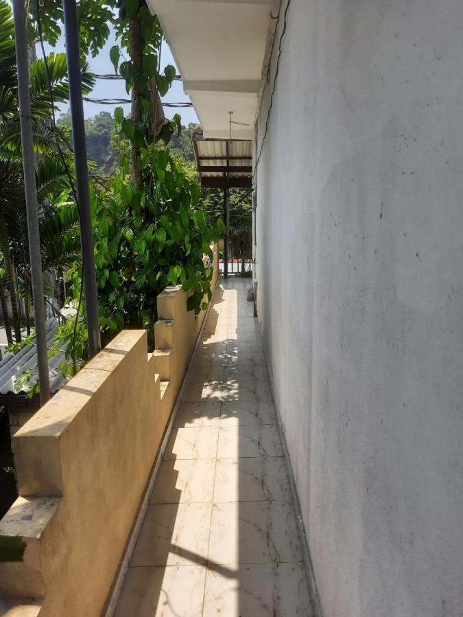 Bluefin Place To Stay أونا واتونا المظهر الخارجي الصورة